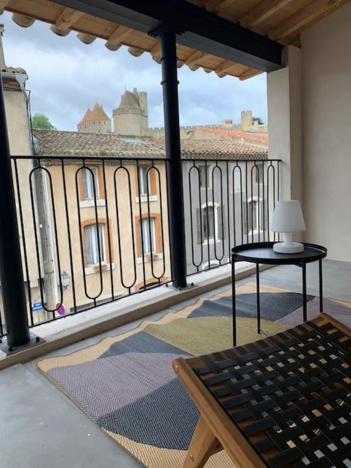 Au Pied De La Cite Medievale - Le 127